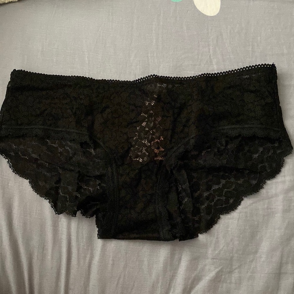 Victoria’s Secret Lace Stretch Cotton Ruched-back Hiphugger Panty